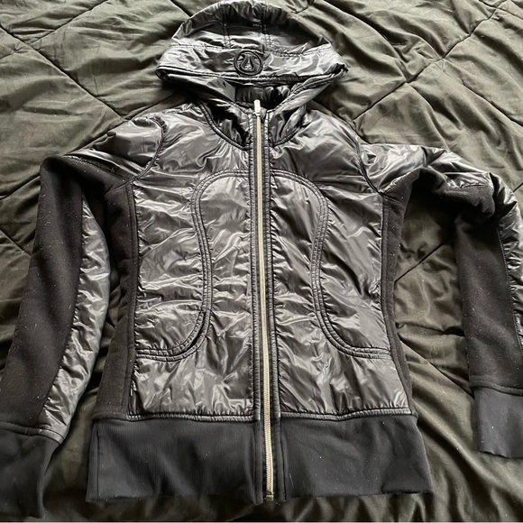 lululemon athletica Jackets & Blazers - LULULEMON hoodie in good used condition